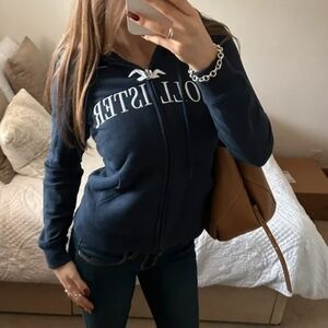 Hollister 2000s style hoodie